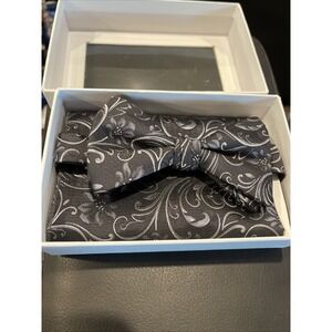 New formal Men's micro fiber Pre-tied Bow Tie & Hankie Black gray paisley party‎